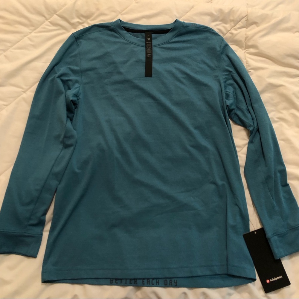 NWT Lululemon License to Train Relaxed Long Sleeve